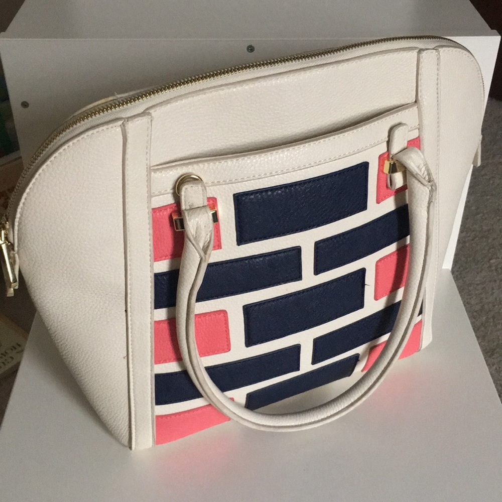 Charming Charlie purse